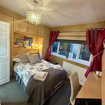 Station Approach B&B Boutique Stays 솔리헐 외부 사진