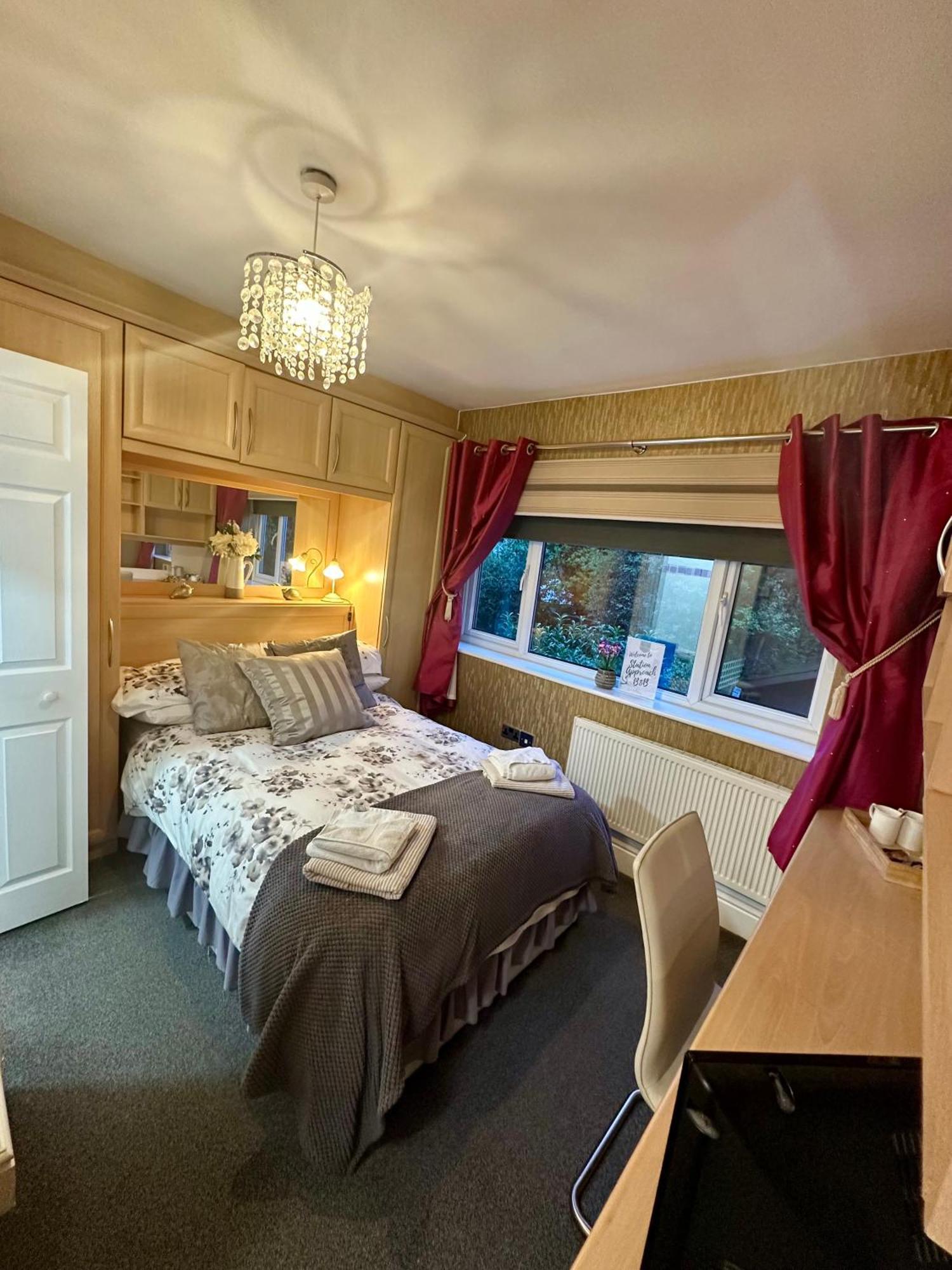 Station Approach B&B Boutique Stays 솔리헐 외부 사진