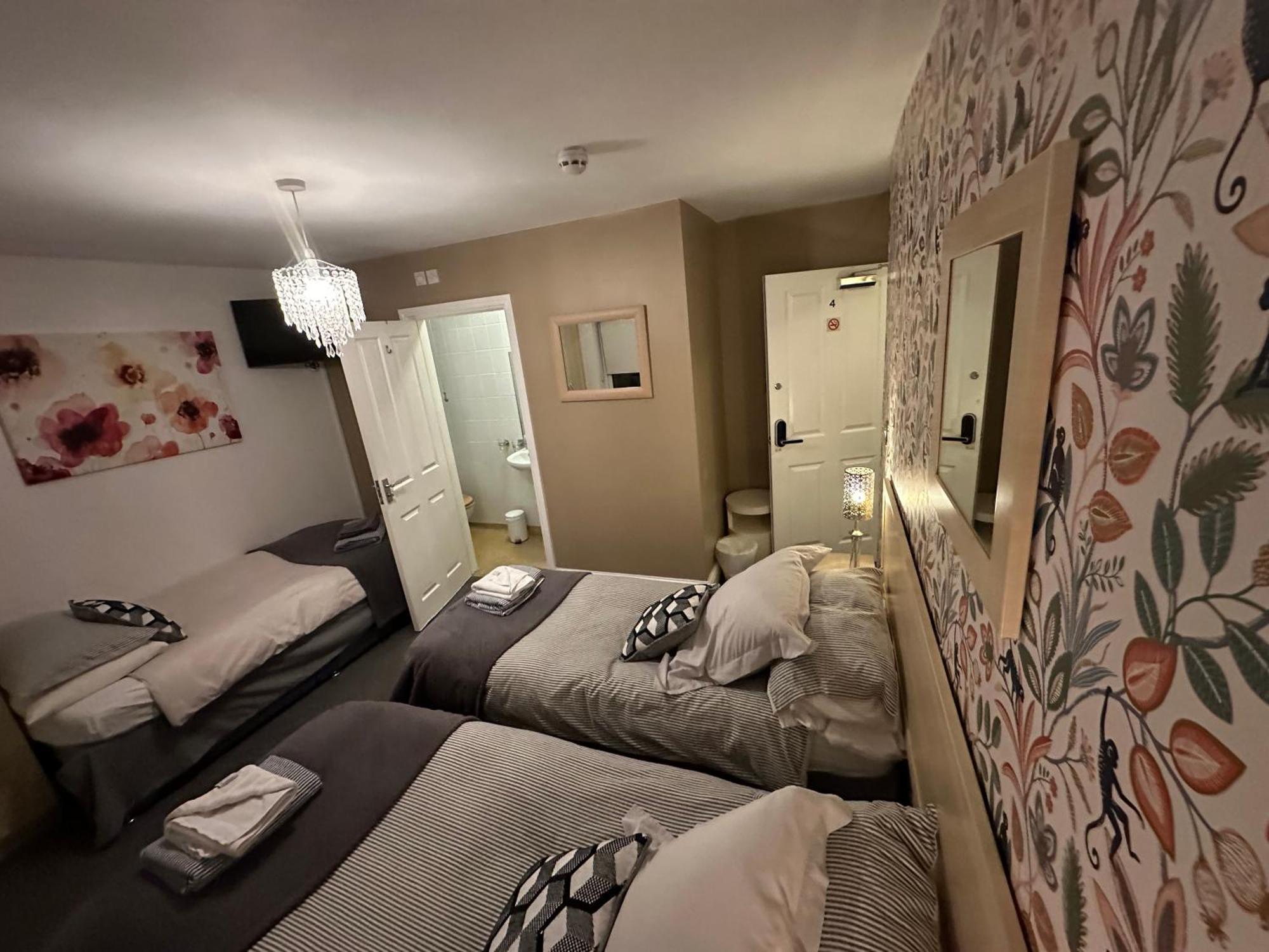 Station Approach B&B Boutique Stays 솔리헐 외부 사진