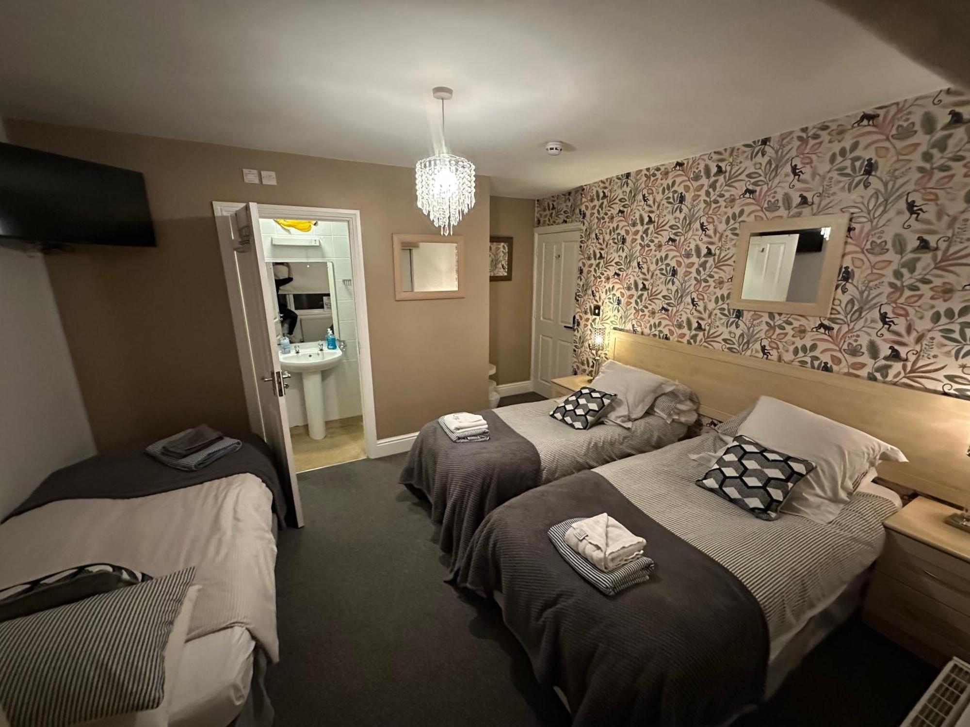 Station Approach B&B Boutique Stays 솔리헐 외부 사진