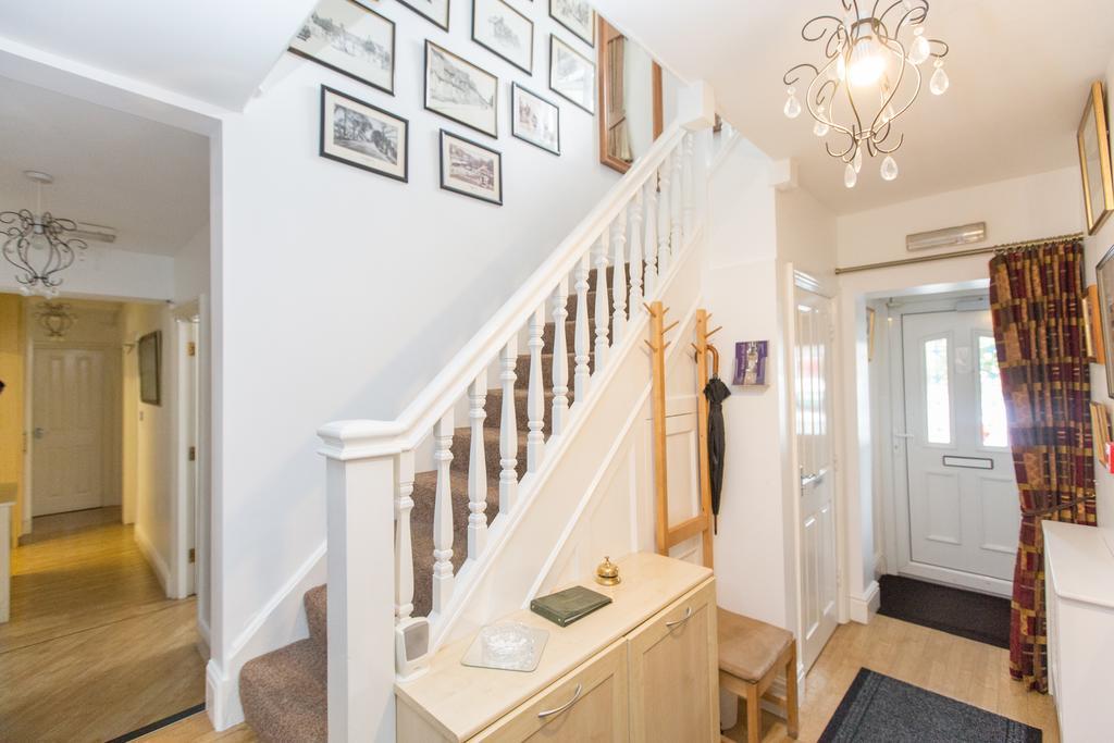 Station Approach B&B Boutique Stays 솔리헐 외부 사진